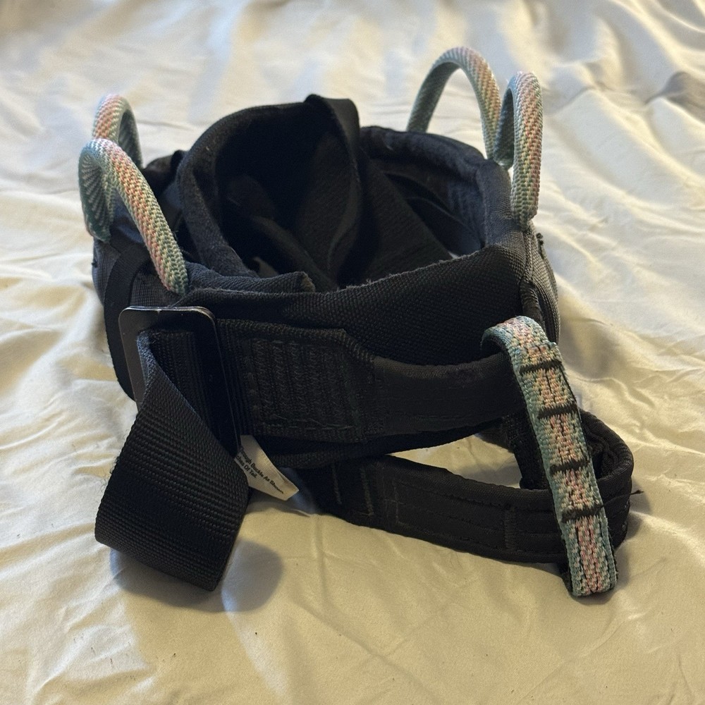 Yates Climbing Harness Size Small/Medium Used Good Condition