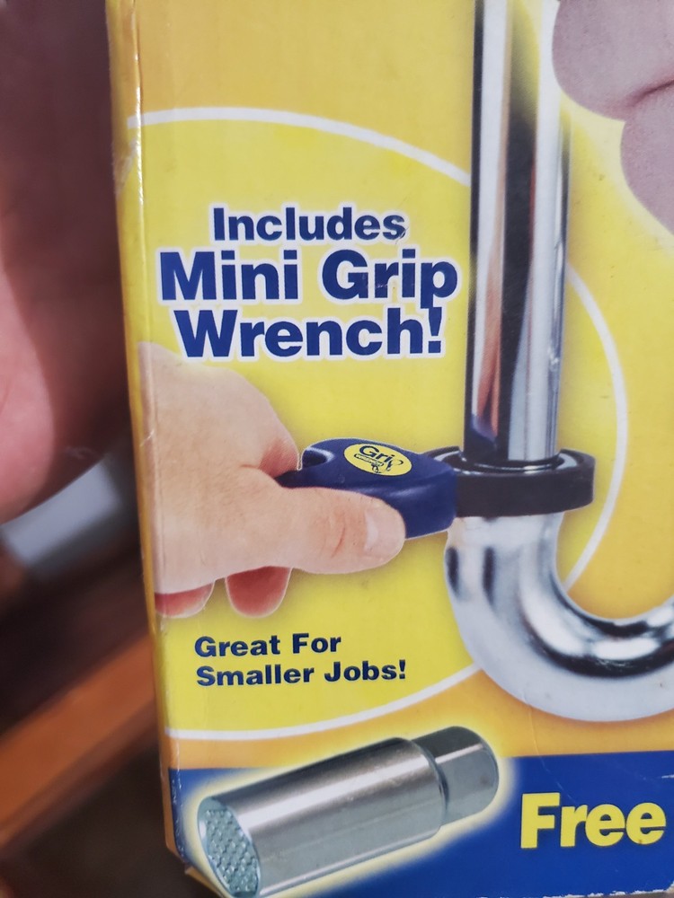 2-pc. GRIP WRENCH SET, ADJUSTABLE RUBBER STRAP