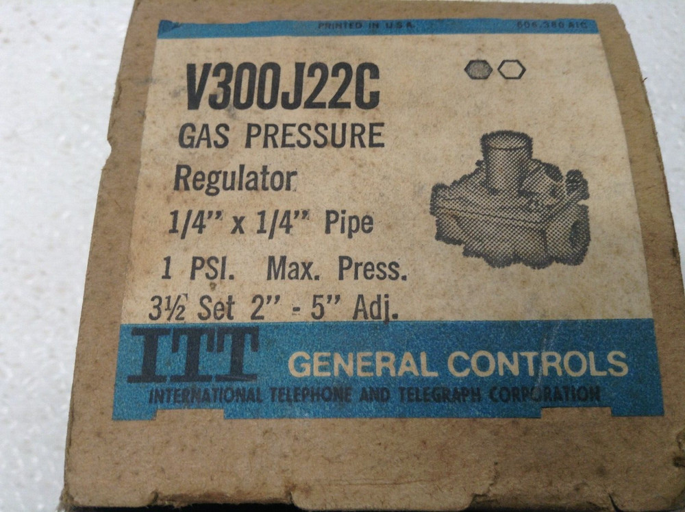 NEW ITT General Controls V300J22C Gas Pressure Regulator 1/4" x 1/4"