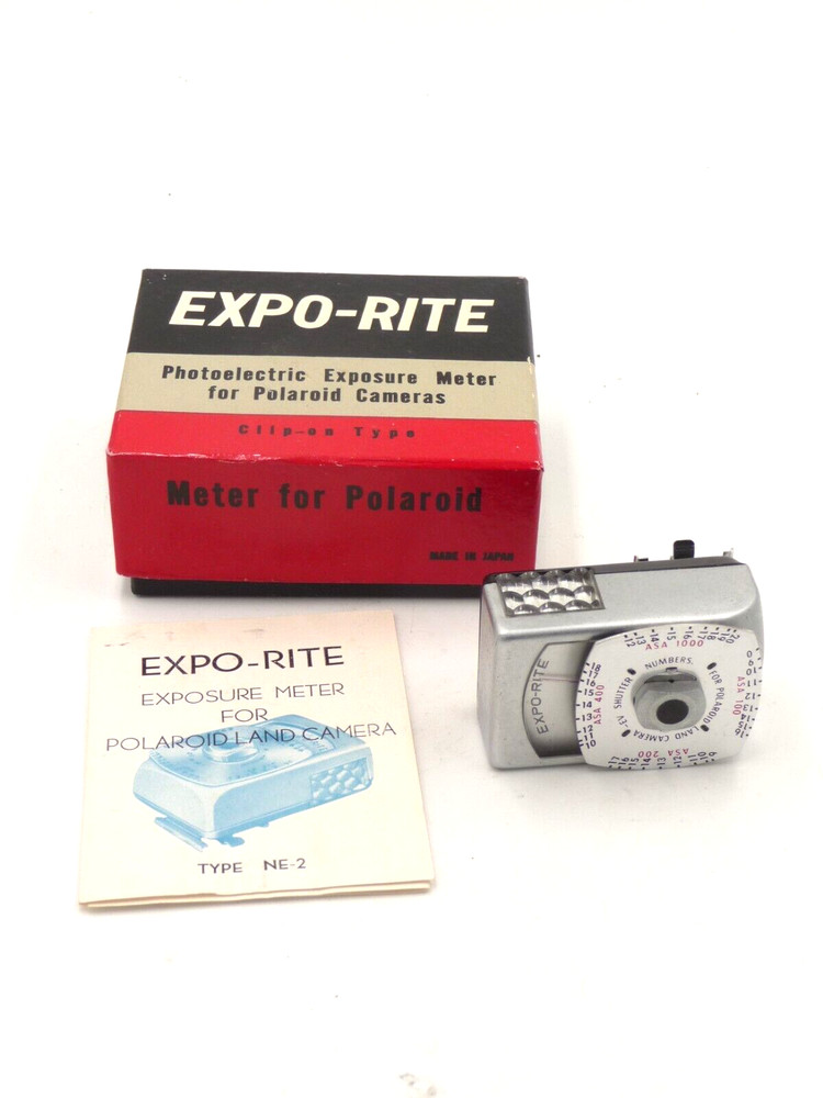 Polaroid Highlander Land Camera Model 80A with flash, light meter and case