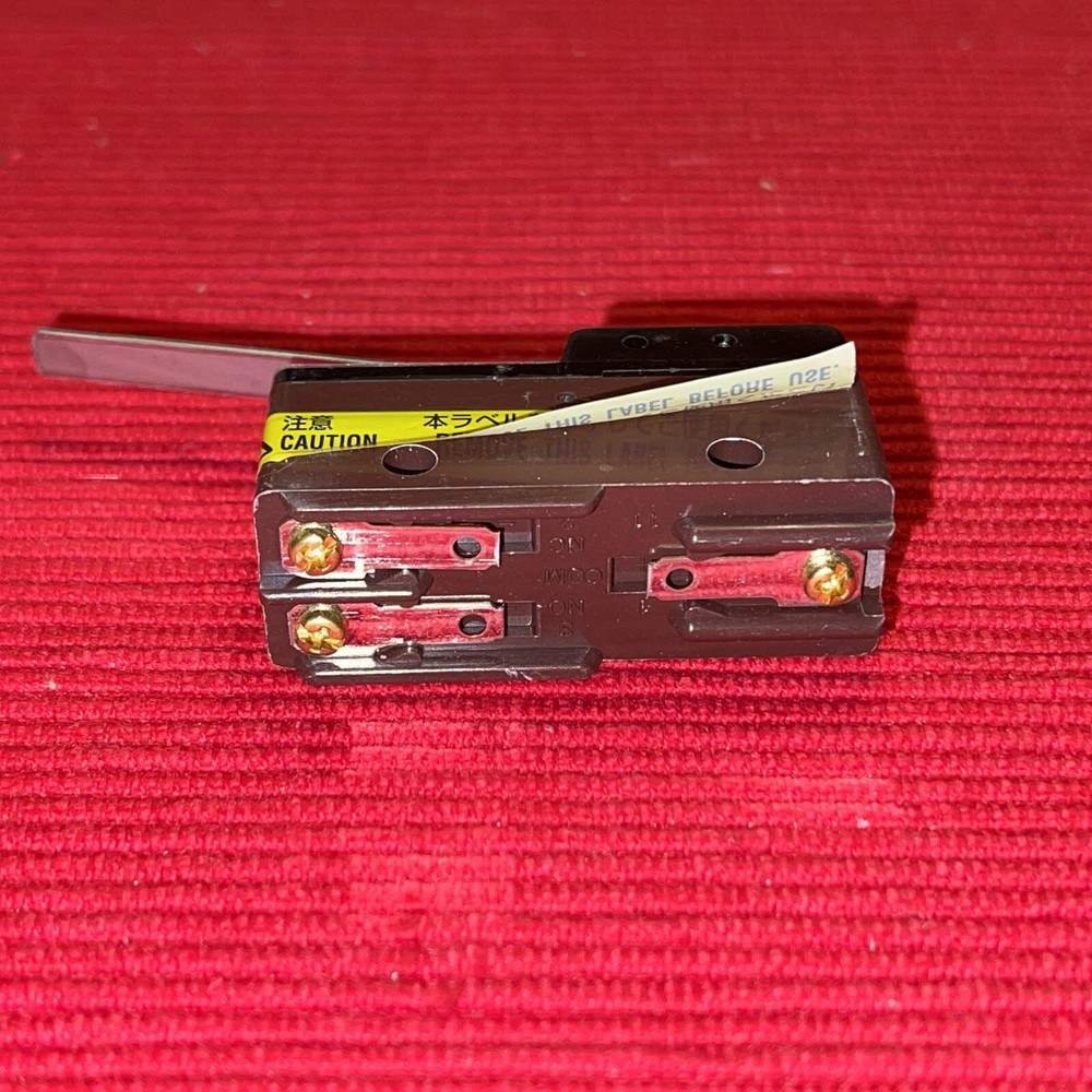 Omron Hinge, Lever Ind Snap Action Switch X-10GW