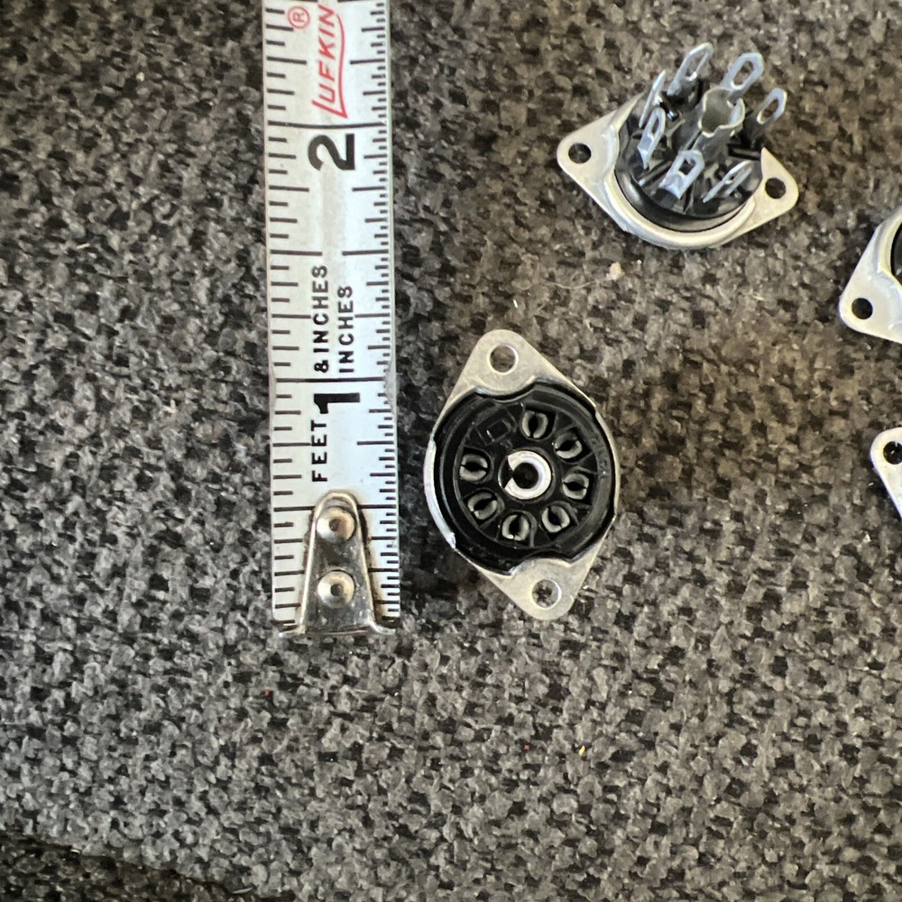 4 Electron Vacuum Tube Base Plug-In Socket 7 Pin