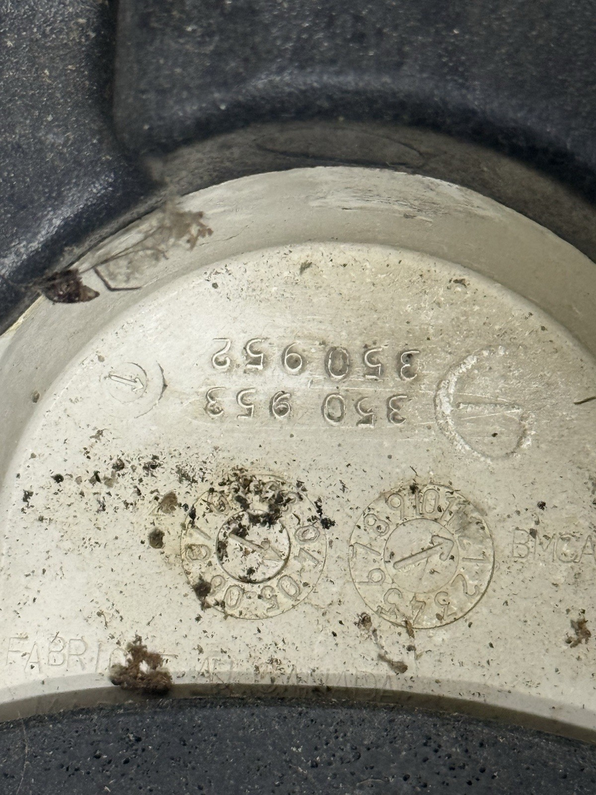 Evinrude BRP Etec 75HP 90HP White Motor Cover Cowl Hood 0285672 350952