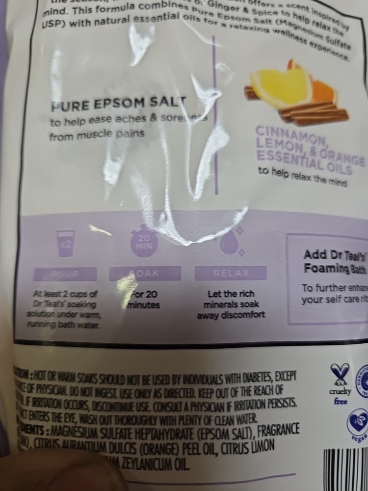 Dr Teals pure epsom salt Limited edition Gingerbread soaking solution relaxing