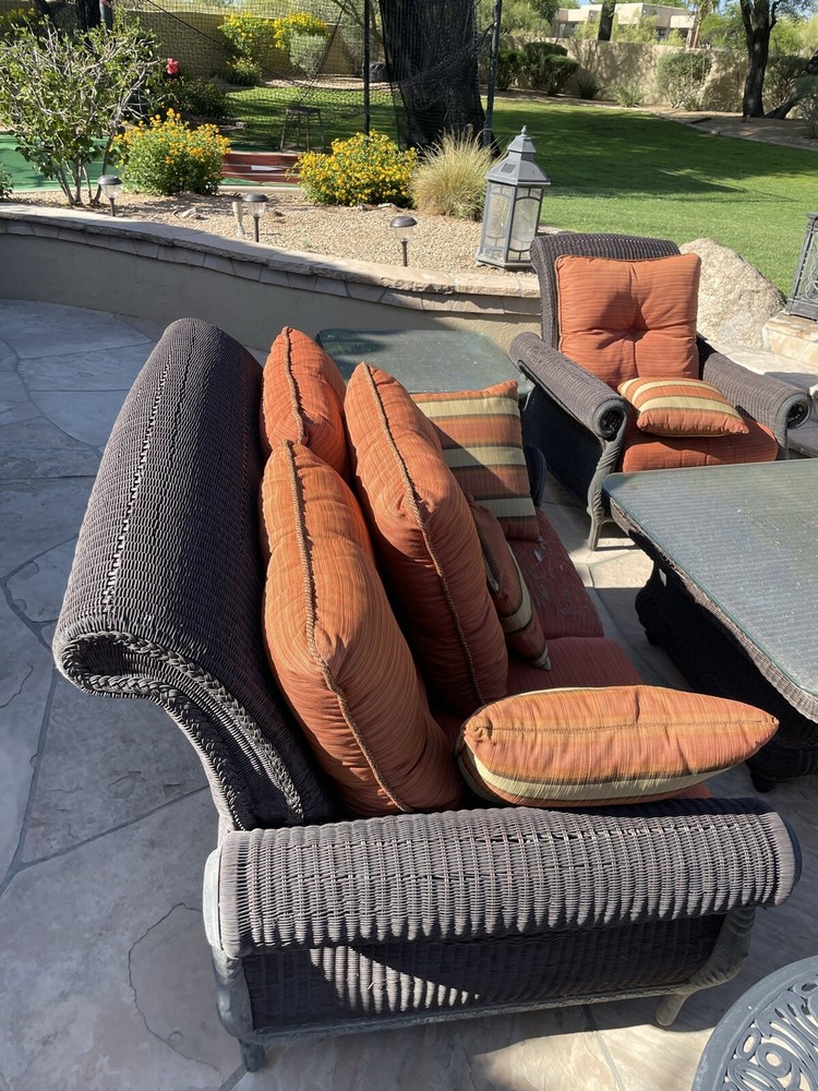 Backyard Furniture 3-Piece Set
