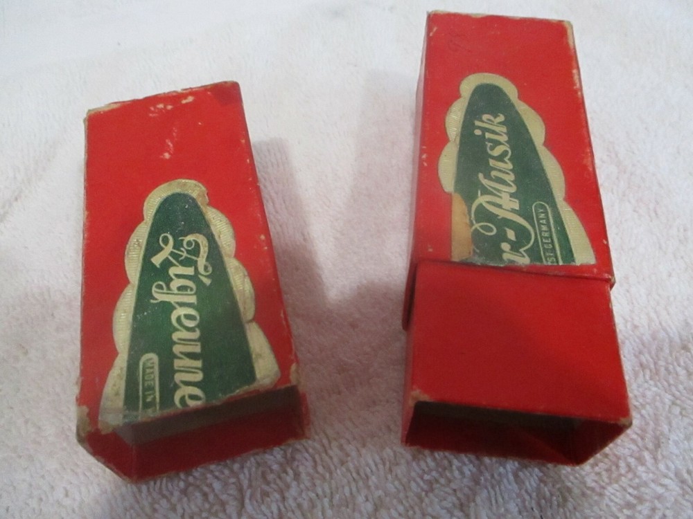 Harmonica vintage/Made in Germany with box.