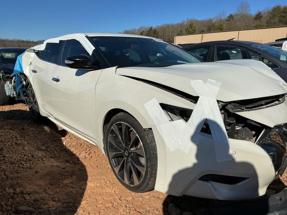 MAXIMA 2016 Glove Box 4929113