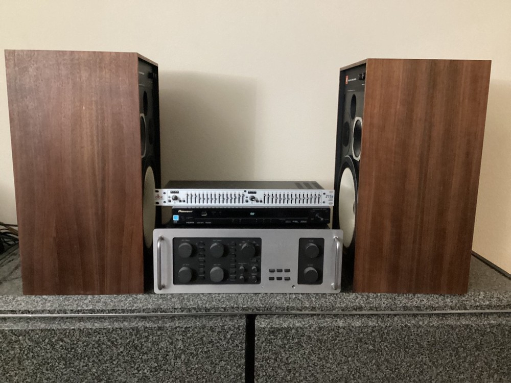 JBL 4312a studio Monitors in good working condition