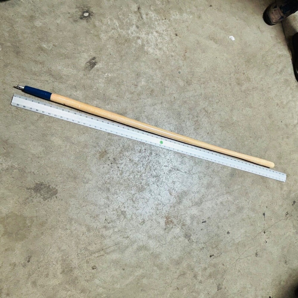 CFC Distributors Replacement 56" Wood Handle for Poly Scrapers!