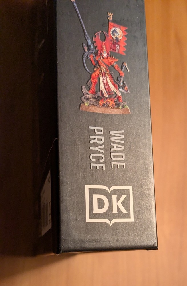 Warhammer 40,000 Character Encyclopedia used (NO MINI)