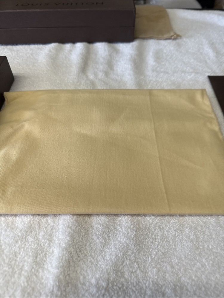 Authentic LOUIS VUITTON Empty Box