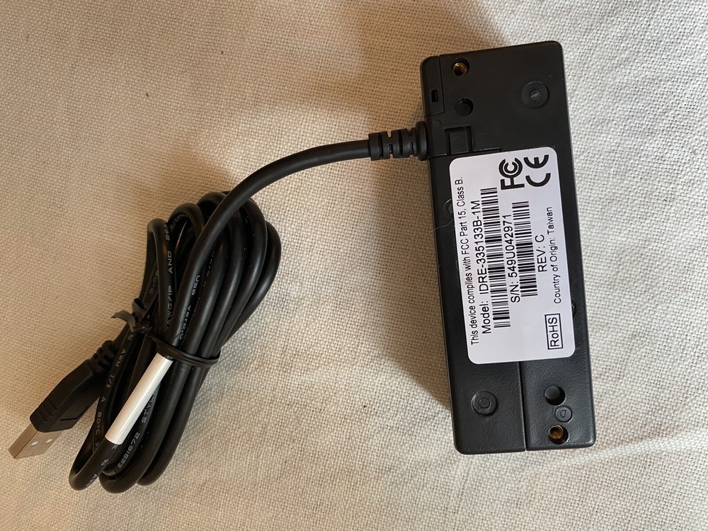 IDTECH USB Credit Card Reader - Model: IDRE-334133B-1M