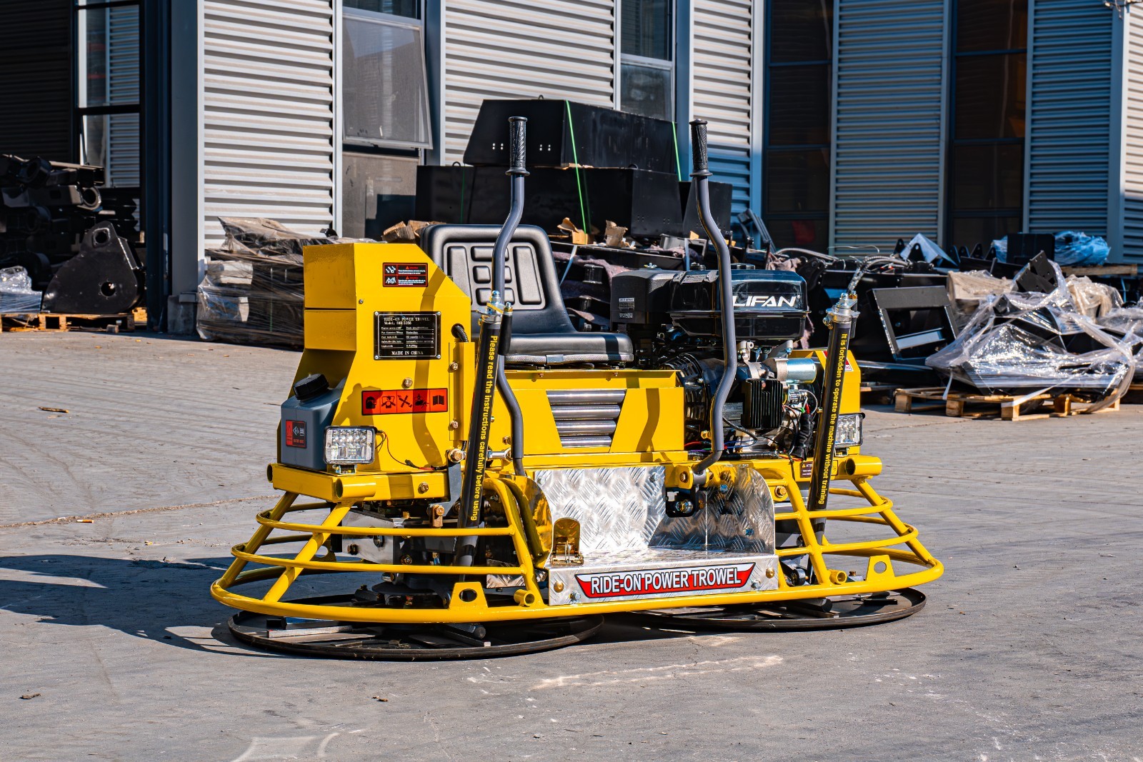 Ride-on Trowel Machine Concrete Road Surface Finisher, New