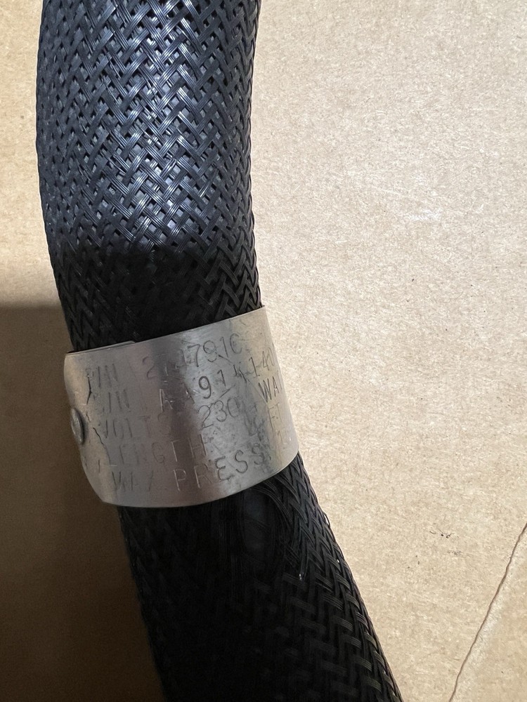 Nordson 4ft Hose PN 274791C for Hot Melt Adhesive, Rectangular plug