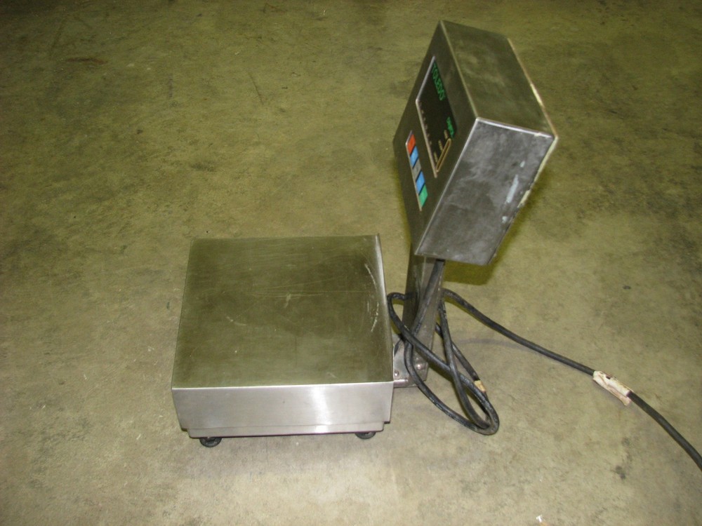 TOLEDO Weight Scale 3026 120volt 18lbs capacity
