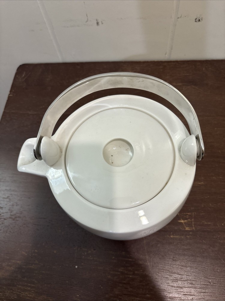 Red Vanilla royal fine china Tea Pot