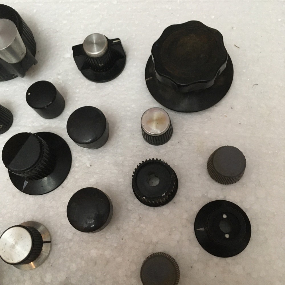 Vintage Electronic Knob Lot Quantity 30