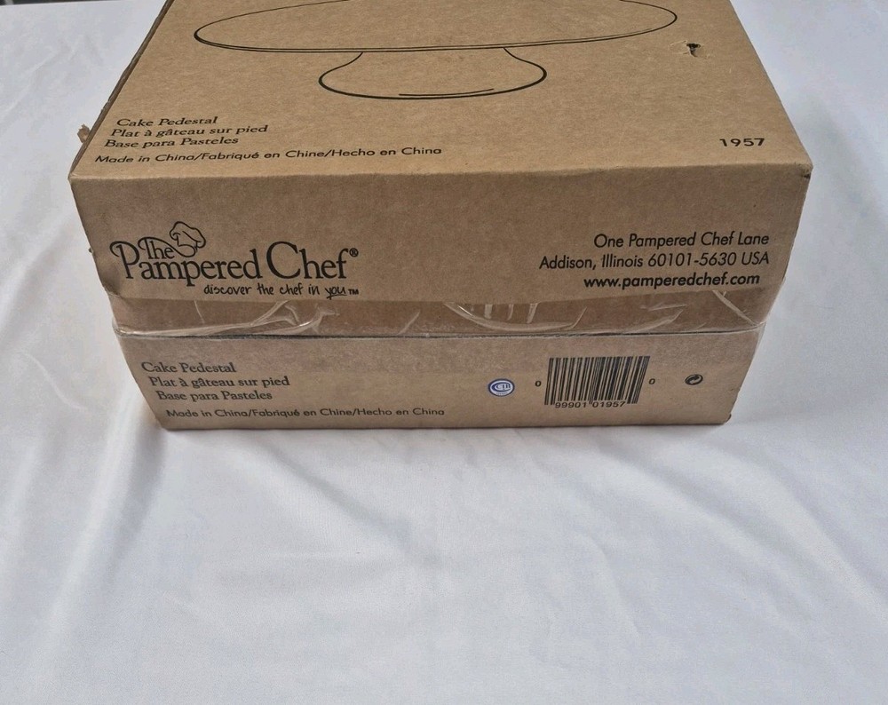 PAMPERED CHEF CAKE PEDESTAL - #1957 NOB