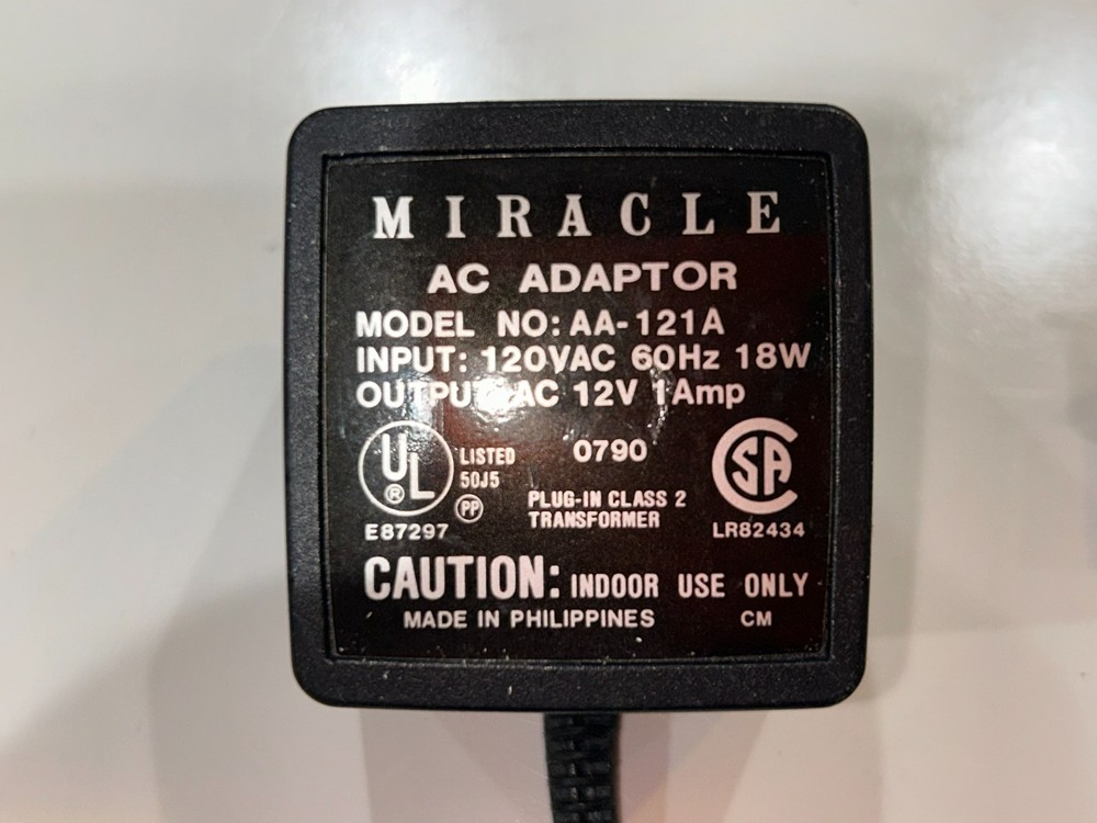 Miracle Piano OEM AC Adapter + Macintosh Midi Cable Set / AC Adapter / Cable