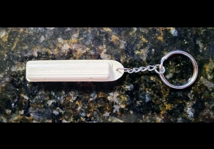 resin Chevrolet Small Block Script V8 Valve Cover Keychain