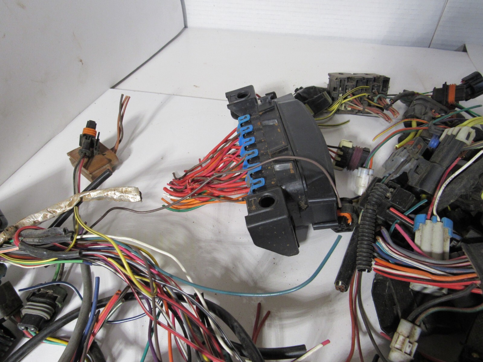 Huge Lot Of OEM Polaris Wire Connections Plugs Connectors Wire Harness Parts