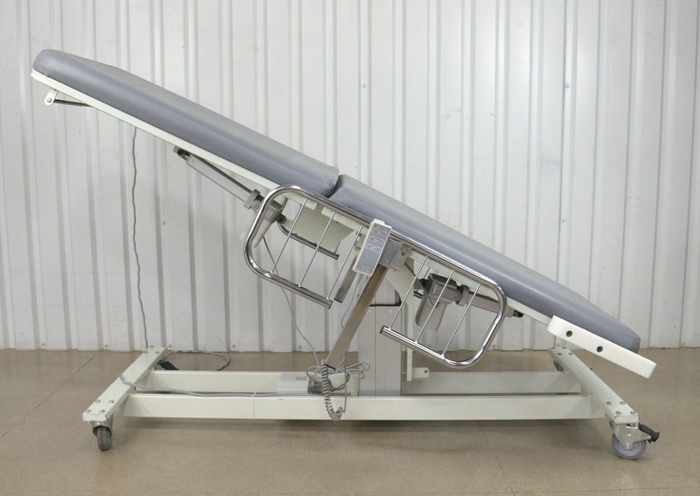 Medical Positioning Inc. MPI 2084 Echo Table W/ Remote