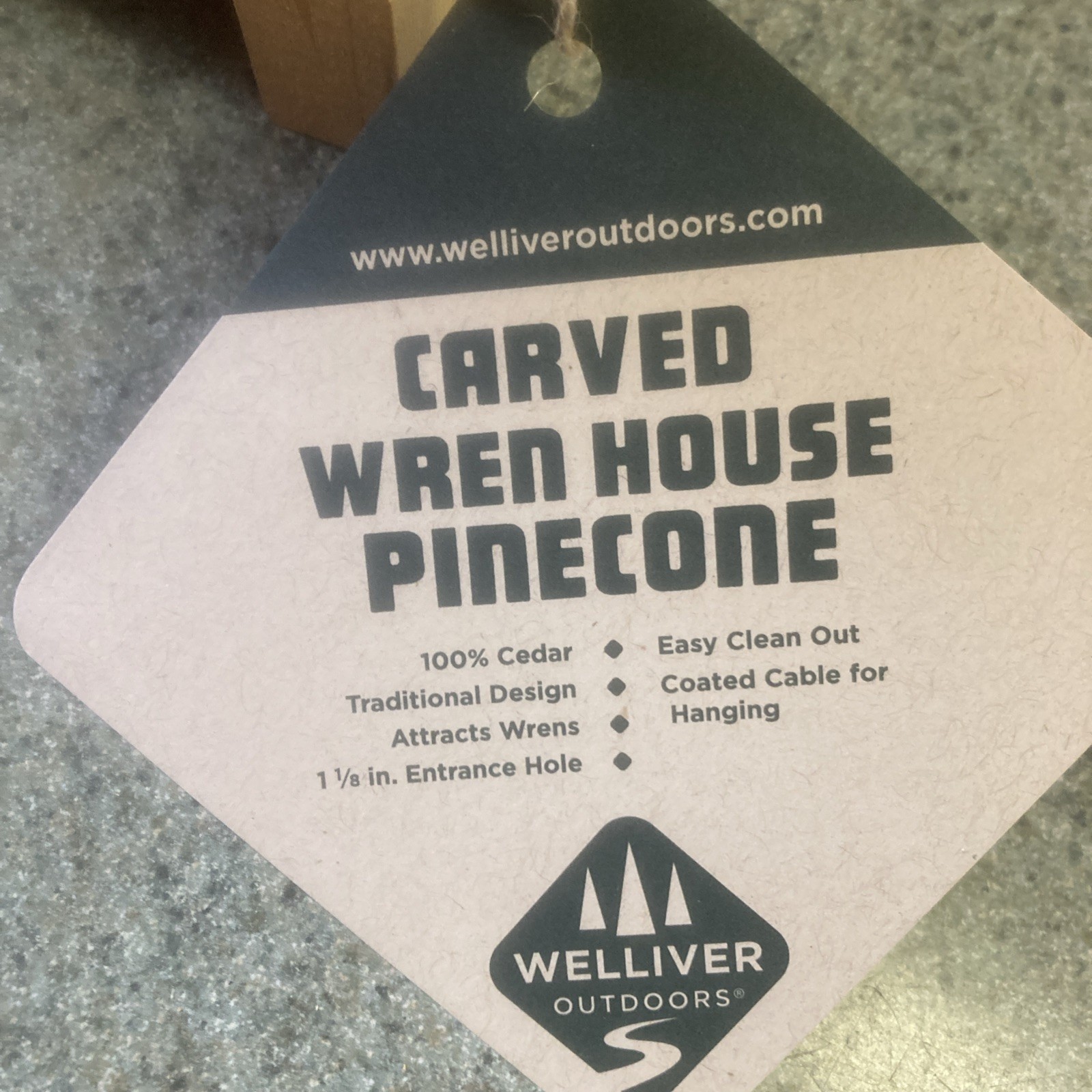 Welliver Carved Wren House Pine Cone Design Cedar Construction