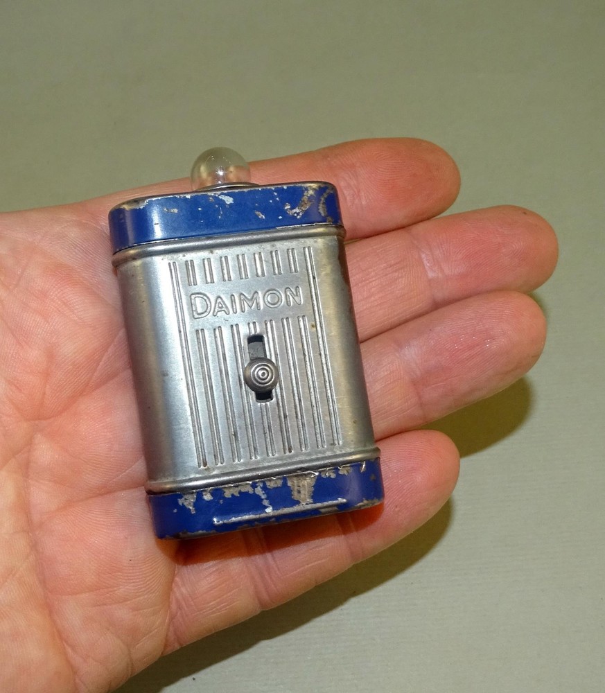 WW2 Small Germany Mini Flashlight DAIMON