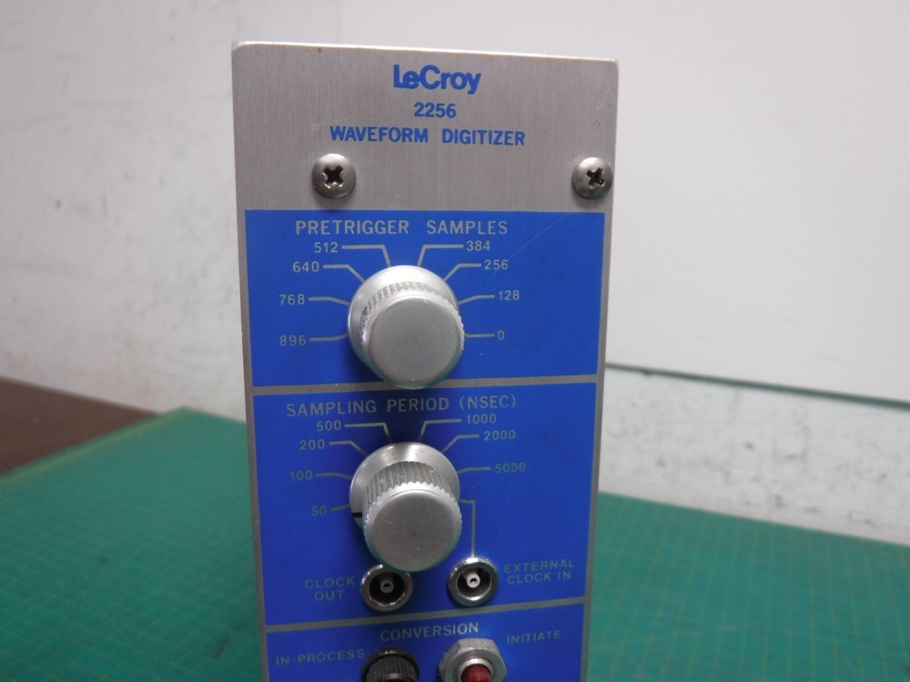 LeCroy 2256 Waveform Digitizer CAMAC Plug-In Module
