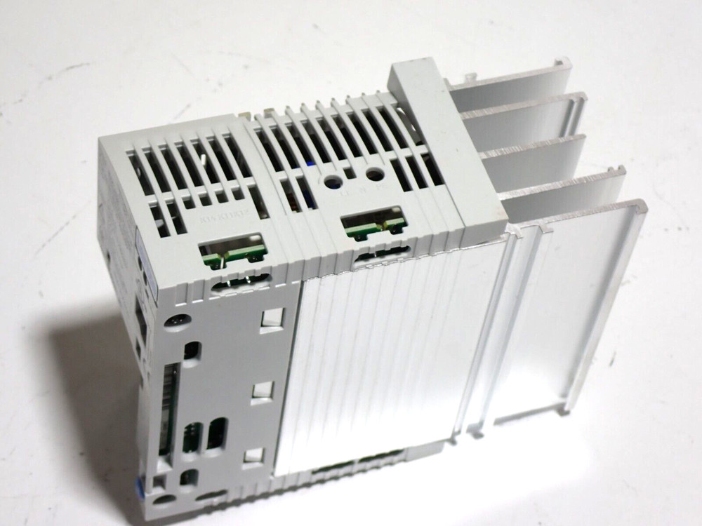 E82EV551K2C LENZE 8200 VECTOR FREQUENCY INVERTER NEW