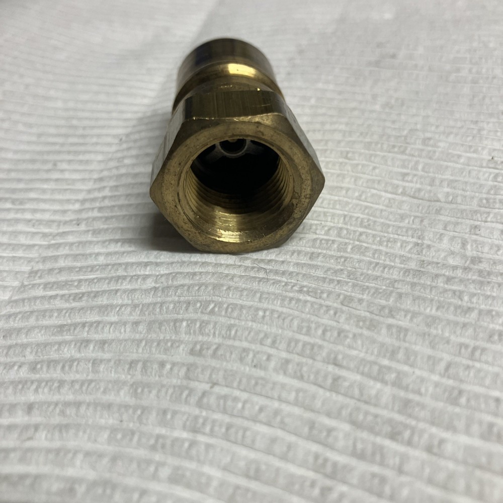 Parker BH3-61 , 3/8" Hydraulic Quick Coupling NOS