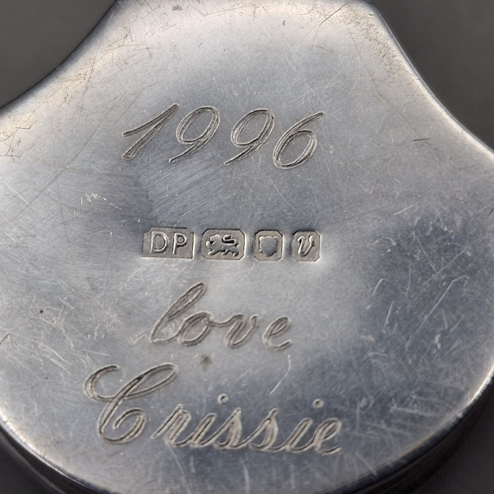 Solid Silver Pill Box Bright Cut Scrolls by Douglas Pell Silverware London 1995