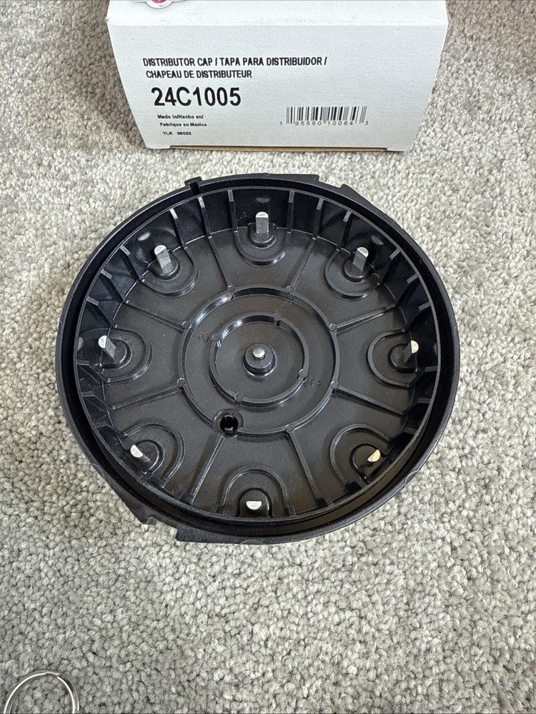 Distributor Cap-O.E. Replacement CARQUEST 24C1005