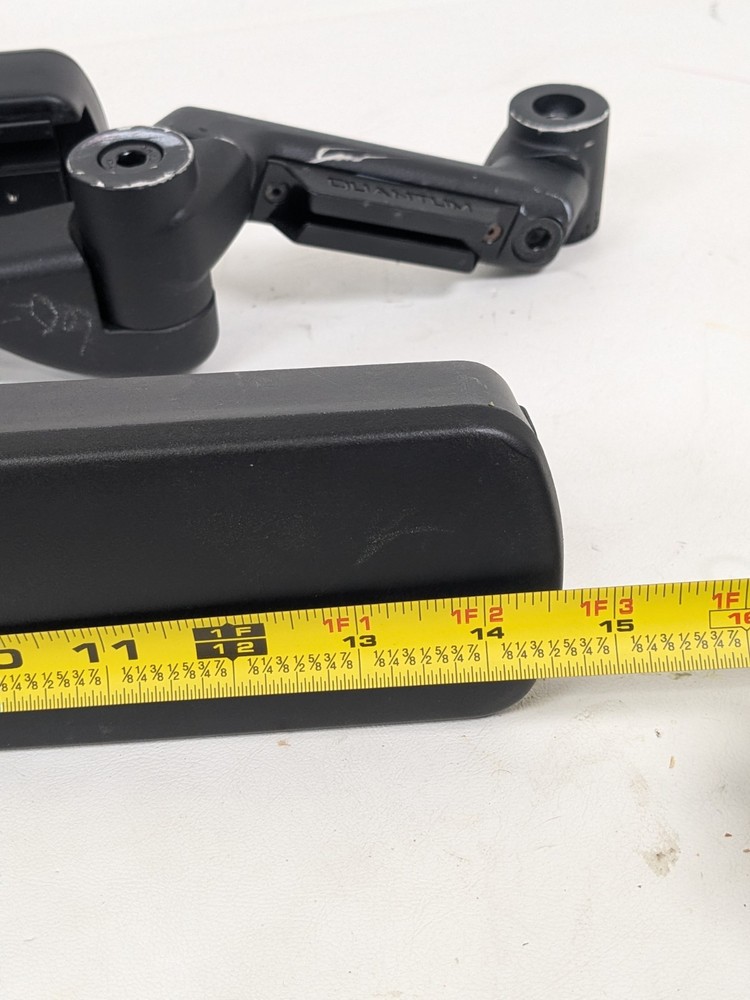 QUANTUM Edge 3 /HD/2.0/Stretto/4Front Armrest Arm Pad