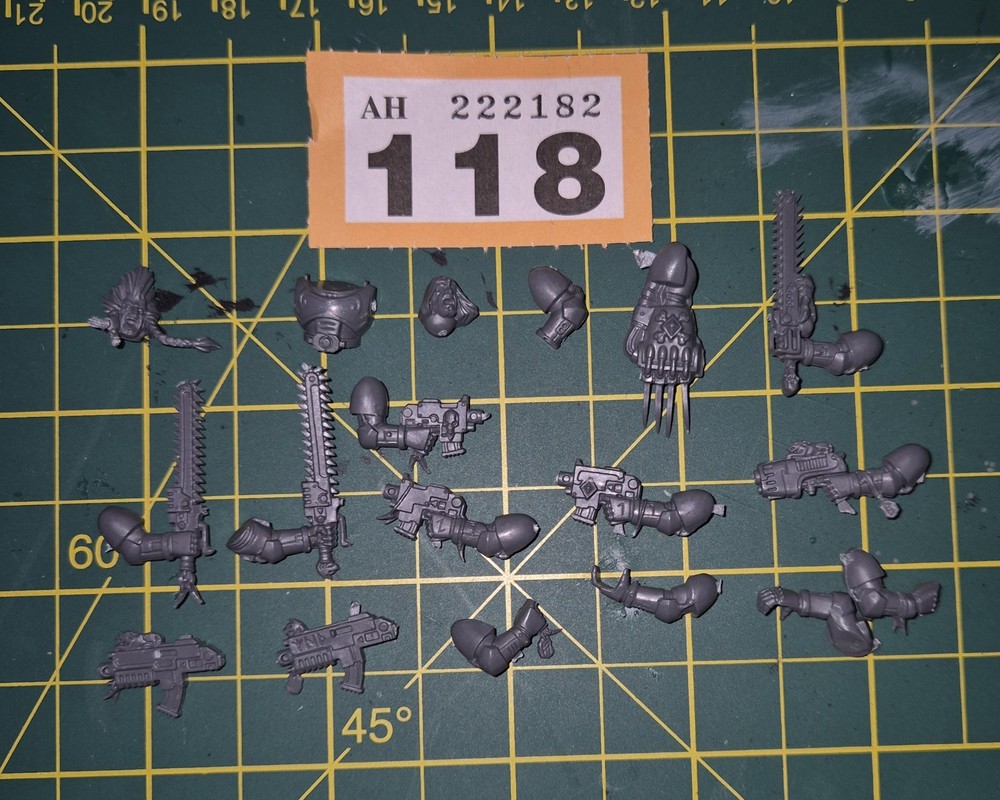 Warhammer 40k Space Marine Space Wolves Spare Bits