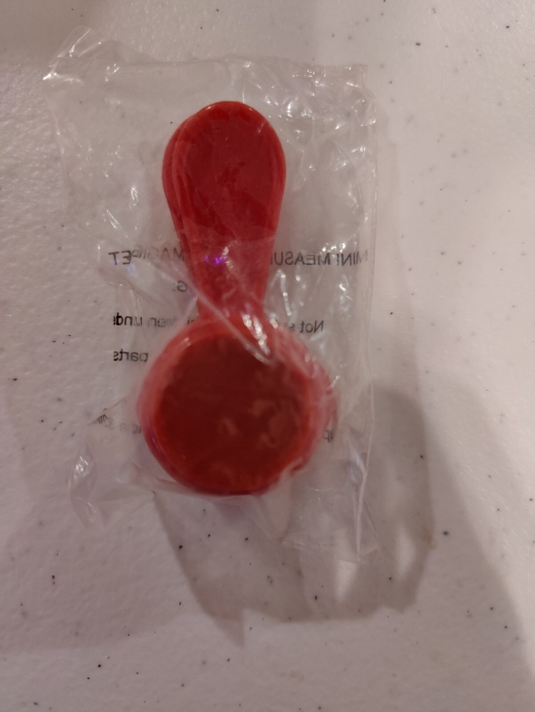 NEW Tupperware MINI Teaspoon/Tablespoon Measuring Spoon Magnets FREE SHIP