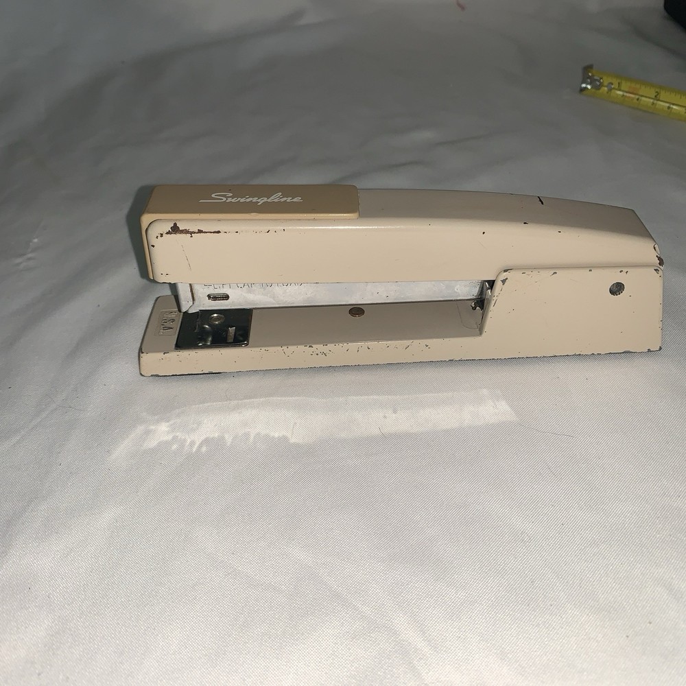 Vintage Swingline 747 Tan  Stapler 7”