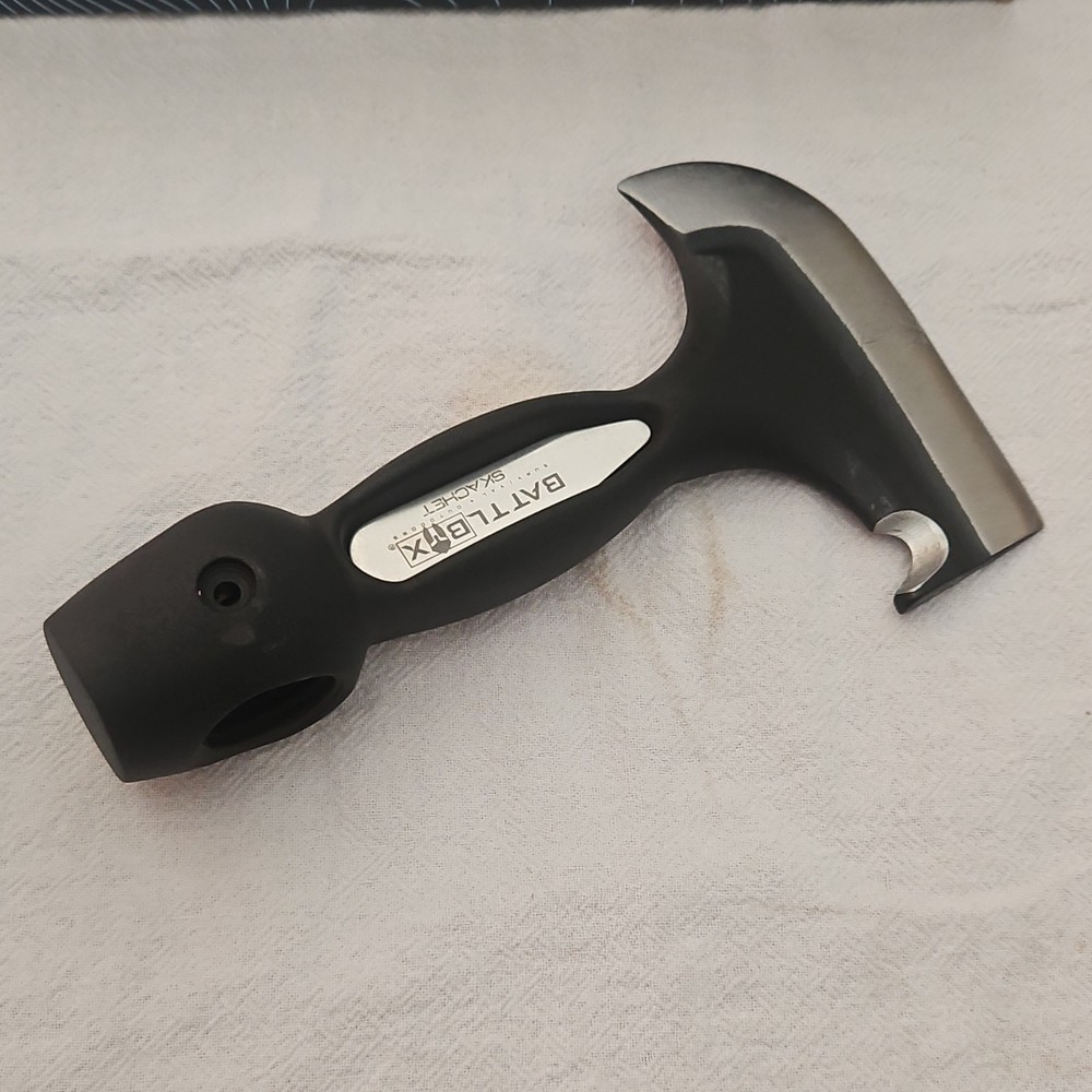 BattlBox SKACHET  Skinner New in Box