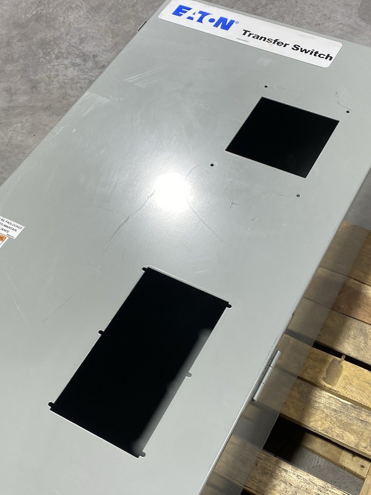 EATON Transfer Switch 400 Amps Enclosure Only Empty