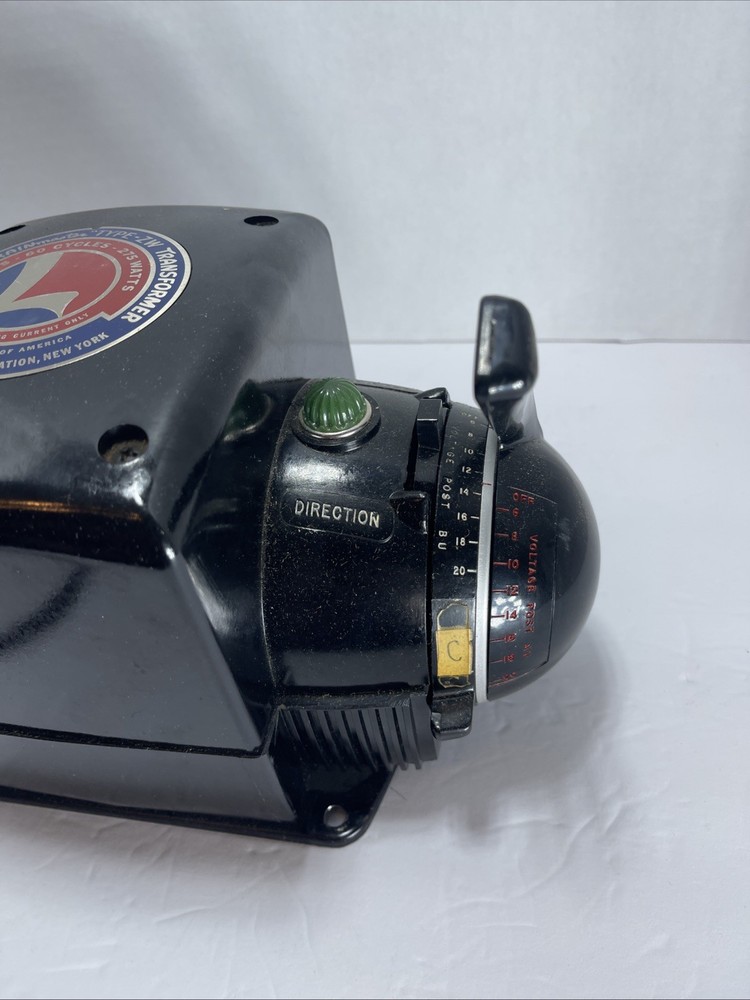 Lionel Trainmaster Type ZW 275-Watt Multifunction Train Transformer With Box
