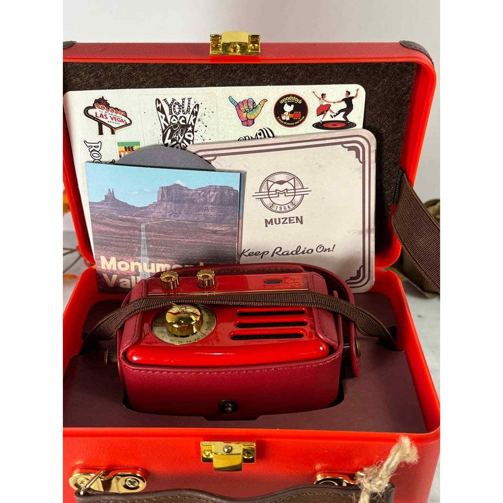 Muzen Bluetooth Speaker & Radio