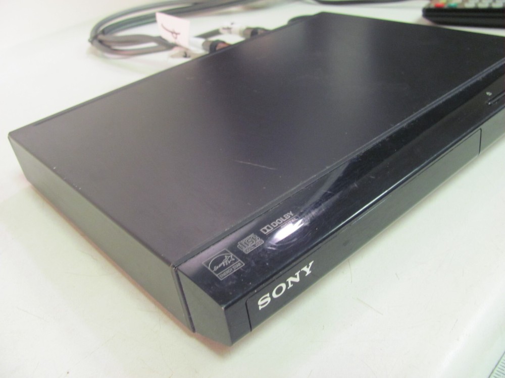 Sony DVP-SR210P DVD Player