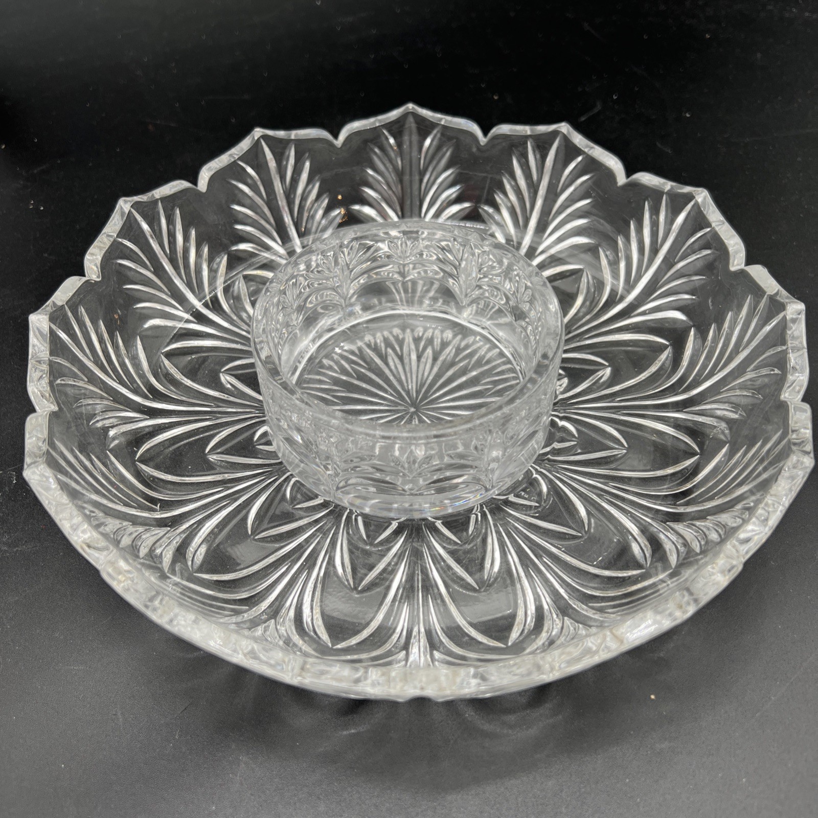 Fifth Avenue Crystal Cracker & Condiment Serving Set 2 Piece (New In box)