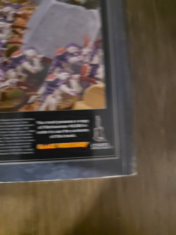 GW Warhammer 40K TYRANIDS codex 4th Edition supplement rulebook softcover