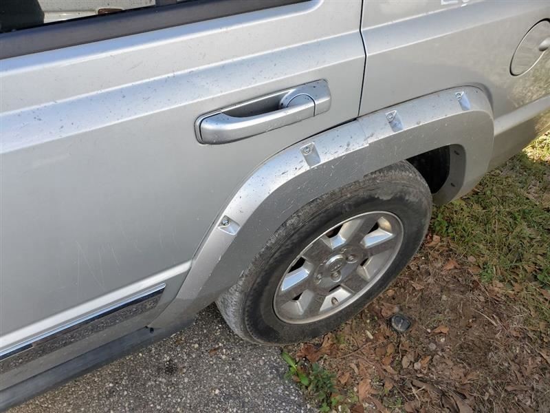 Control Module 4x2 OEM 2006 2007 2008 Jeep Commander