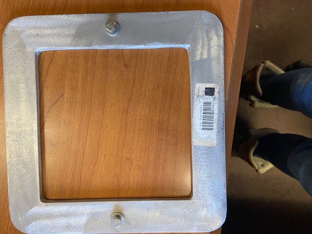 17" x 17" Lock-Top Sweep's Ring CF09132