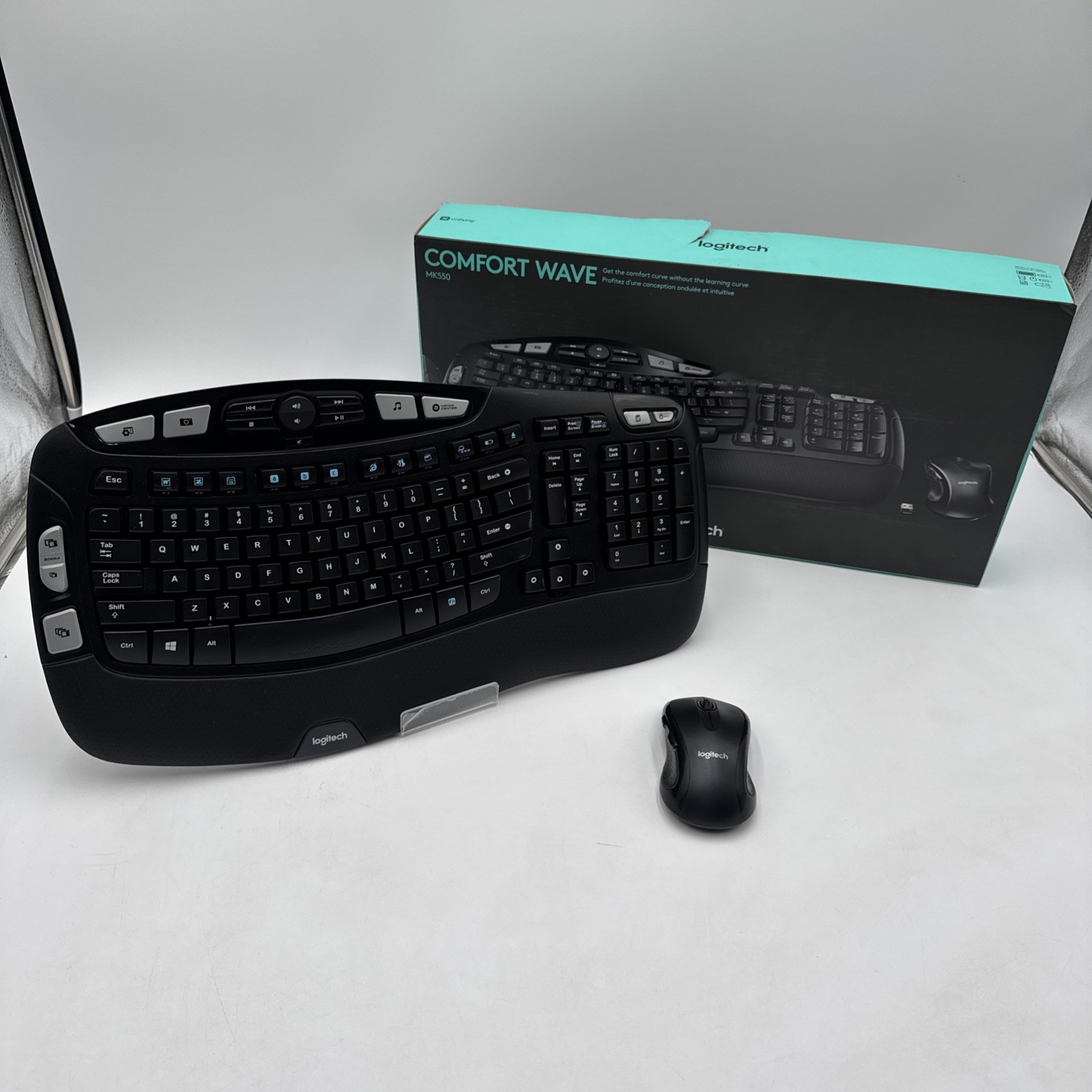 Logitech MK550 Comfort Wave (920-002555) Wireless Keyboard & Mouse No Dongle