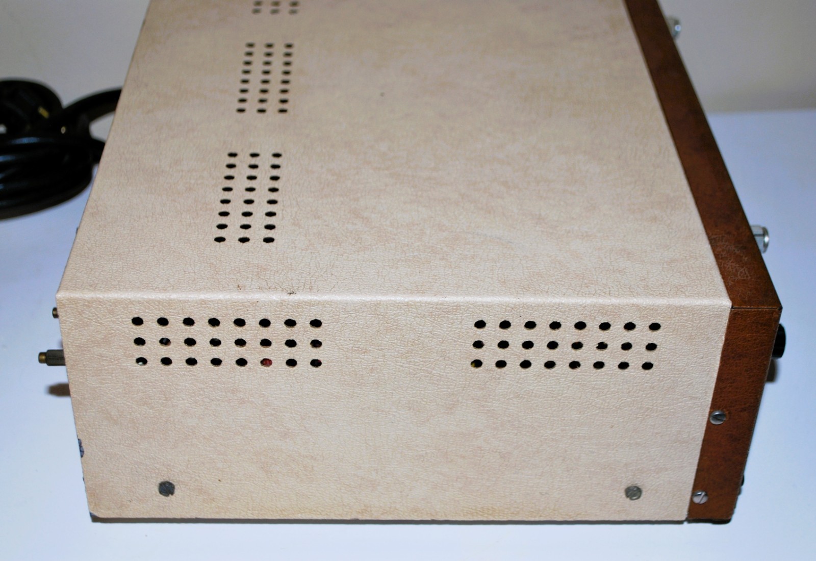 VINTAGE LAFAYETTE KT-600 STEREO MASTER CONTROL CENTER PREAMP TUBE PREAMPLIFIER