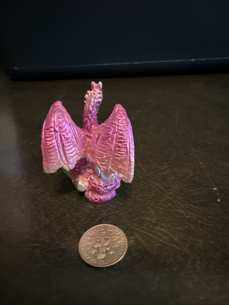 Tiny Pink Dragon With Pearl Detailed