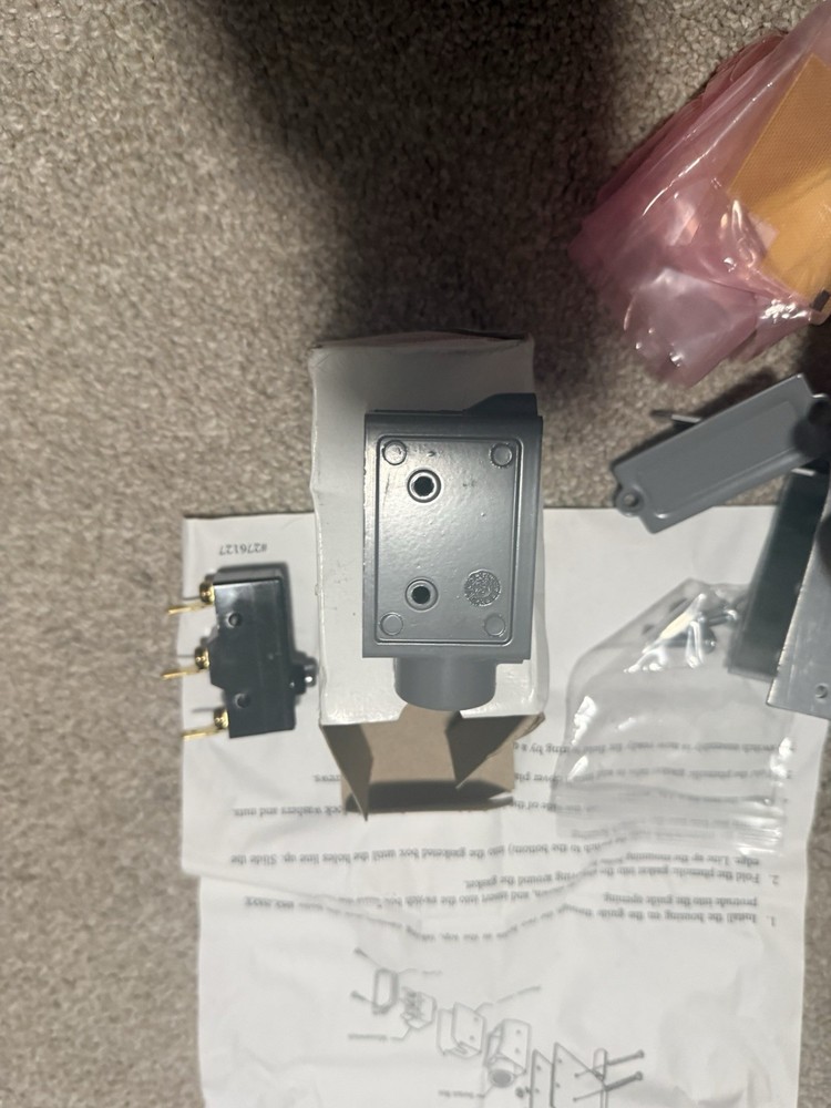 Wayne Dalton Guide Mounted Interlock Switch 10A